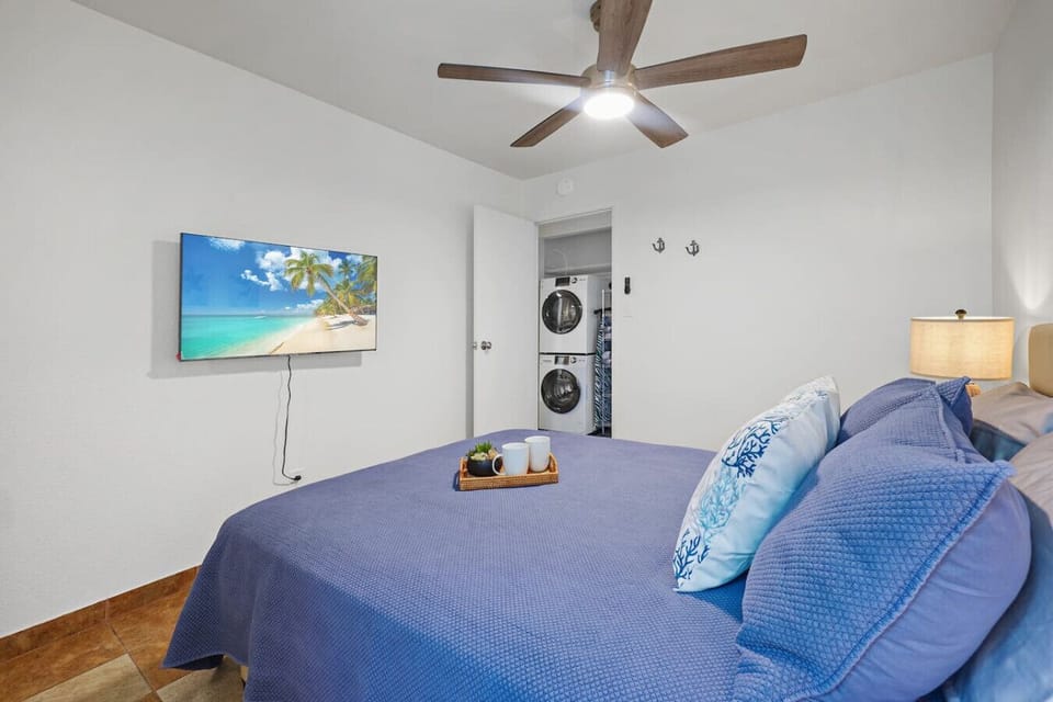 Queen Bedroom