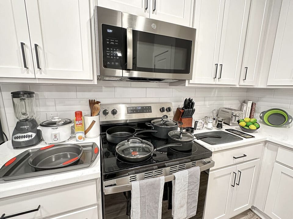 Fully Equipped Kitchen. Uncommon kitchen amenities.