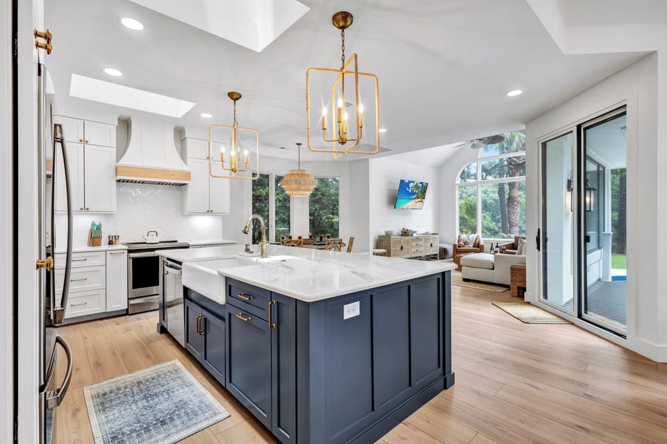 The perfect open-concept main space!