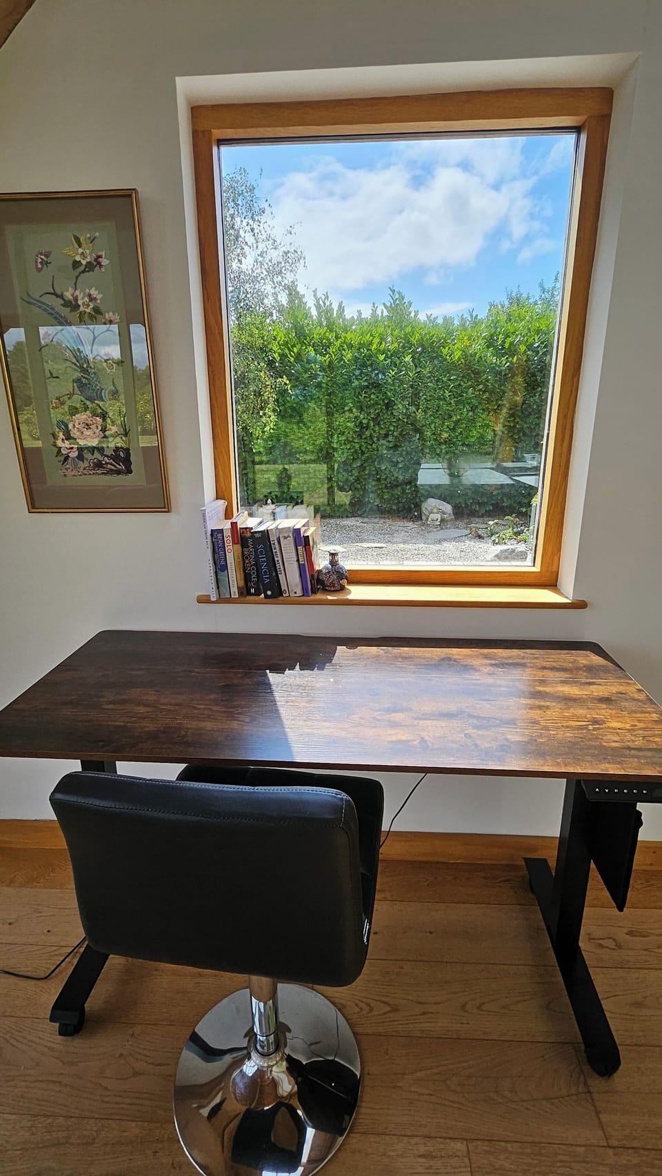 Dedicated space for work, office hours and getting creative.