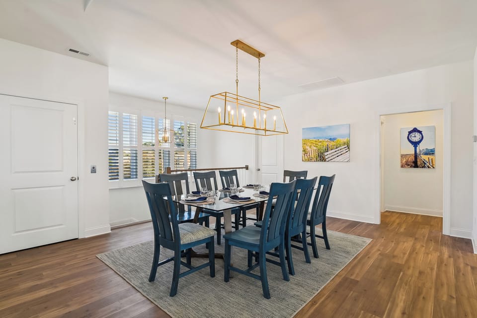 Main Level,Dining Area,