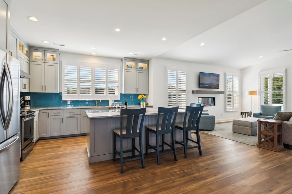 Main Level,Kitchen,
