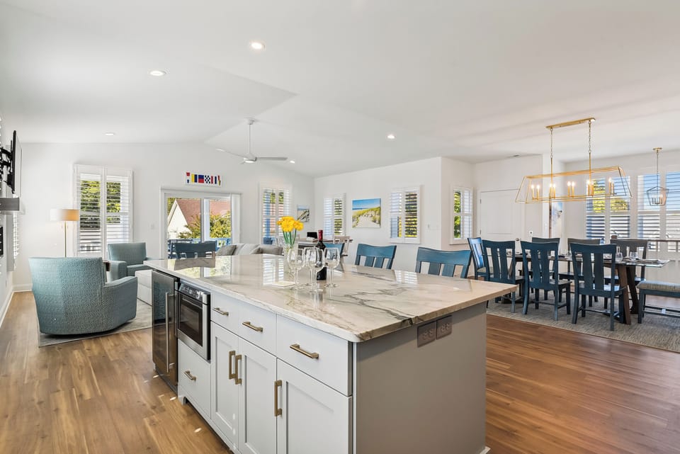 Main Level,Kitchen,