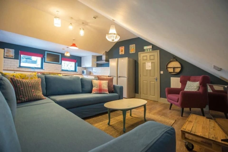 Communal TV/Lounge area.