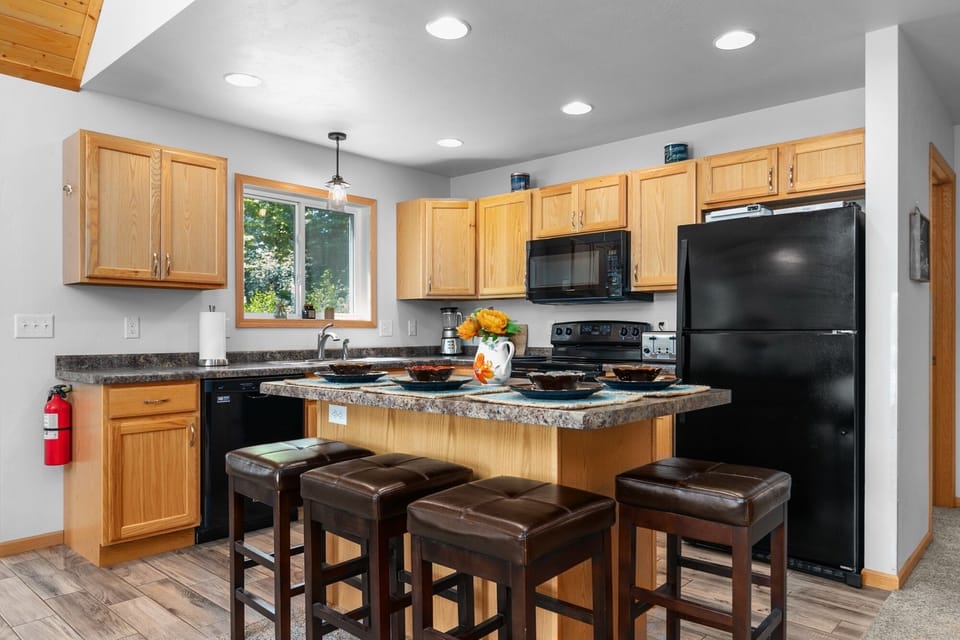 Kitchen island
