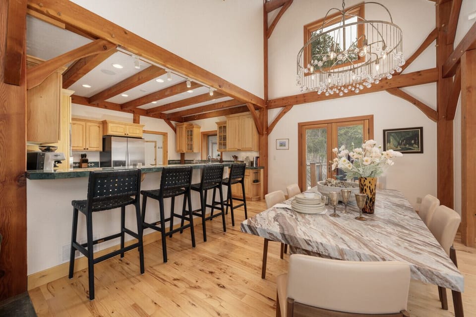 Dining / Kitchen