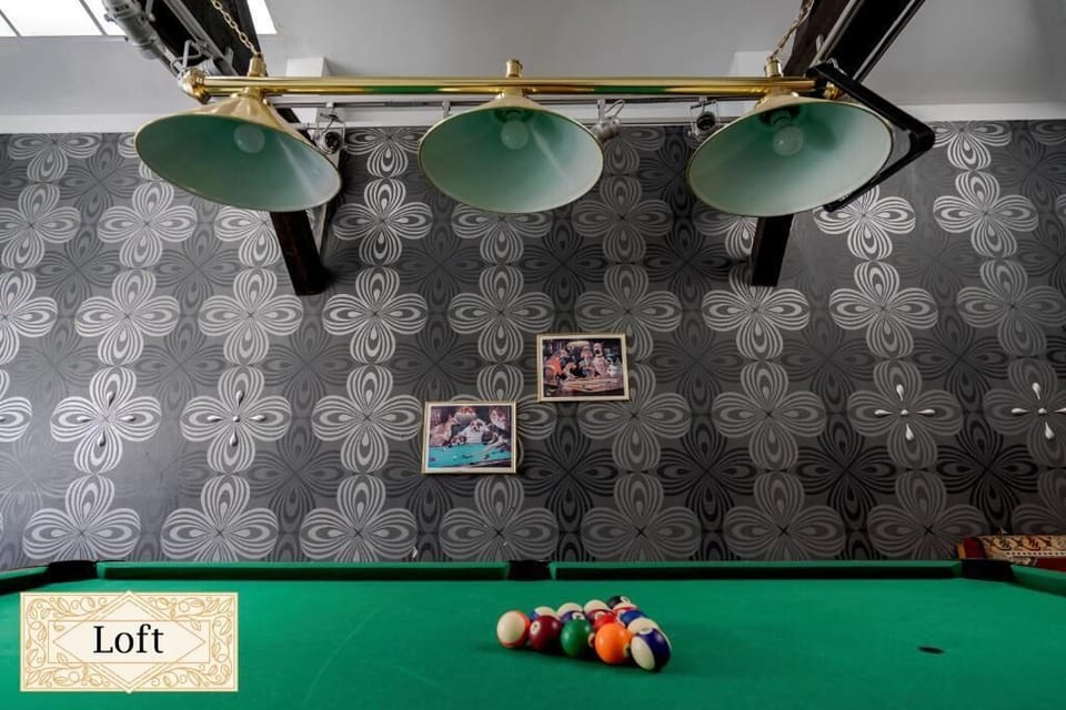 Game room