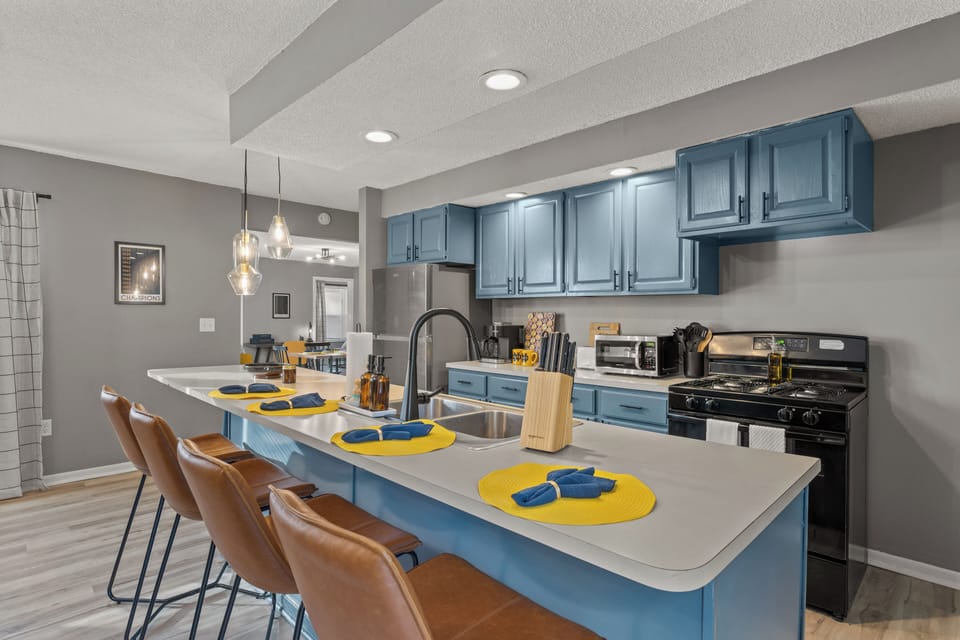 Table setup for the kitchen island dining