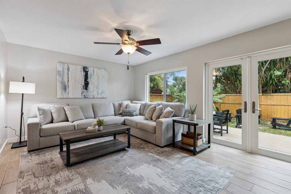Warm and Inviting Living Room