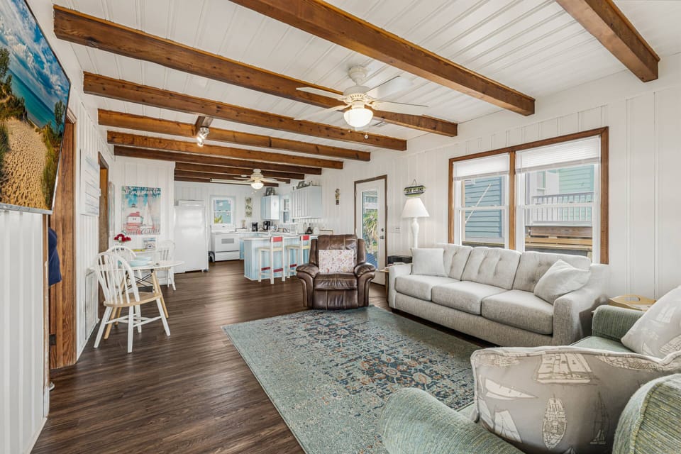 Another view of the living area, which is very cozy and well-lit