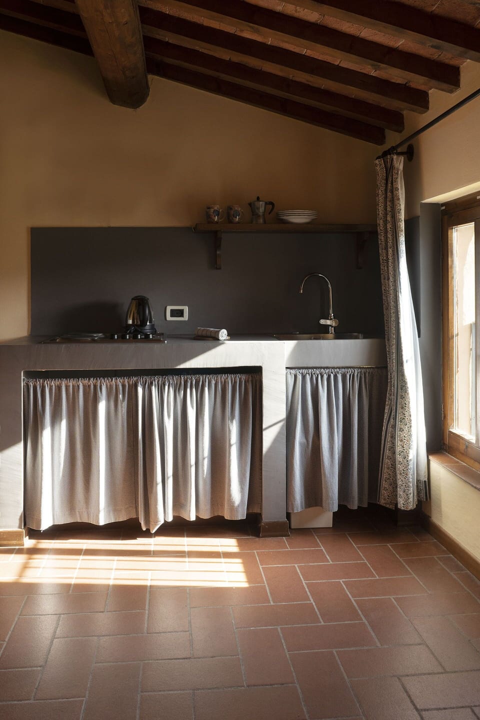 Property, Building, Window, Cabinetry, Wood, Interior Design, House, Floor, Flooring, Curtain