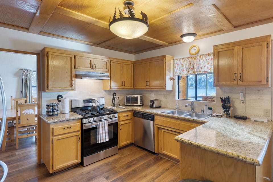The kitchen is ready for family feasts or late-night snacks.