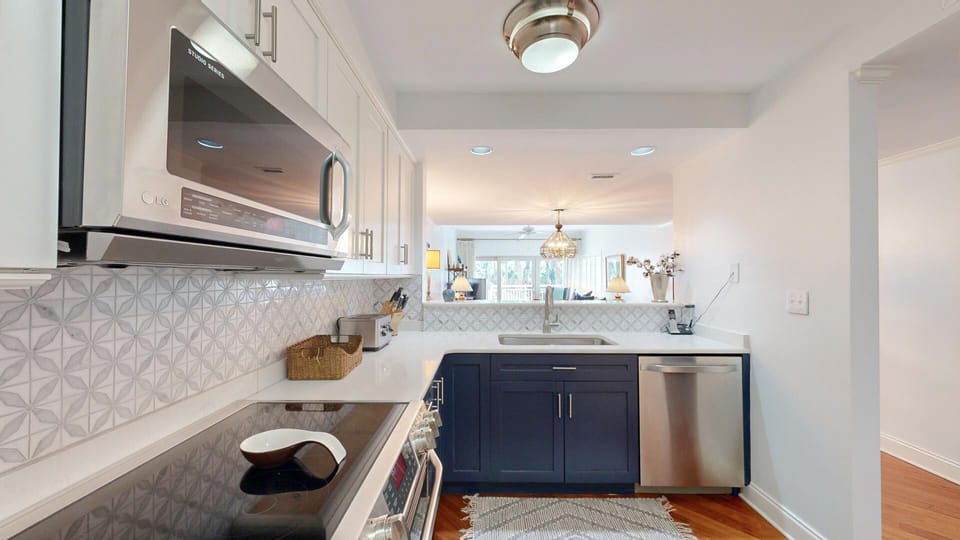 Fully Stocked Kitchen