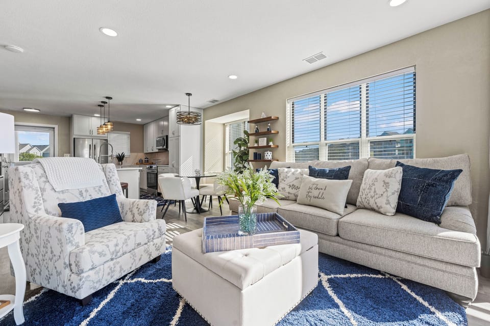 PC116: Seas the Day | Living Area