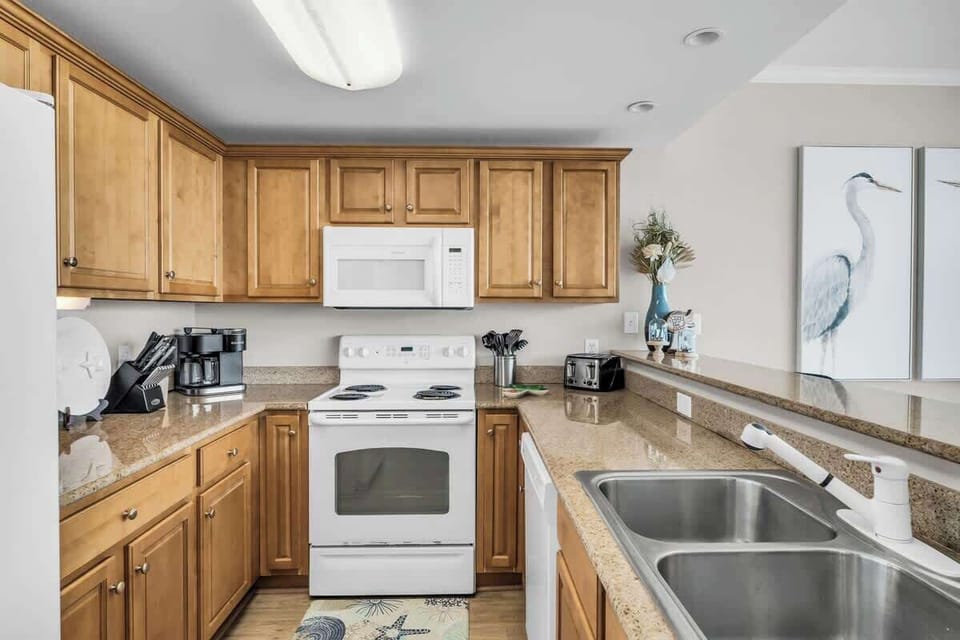 Fully equipped kitchen