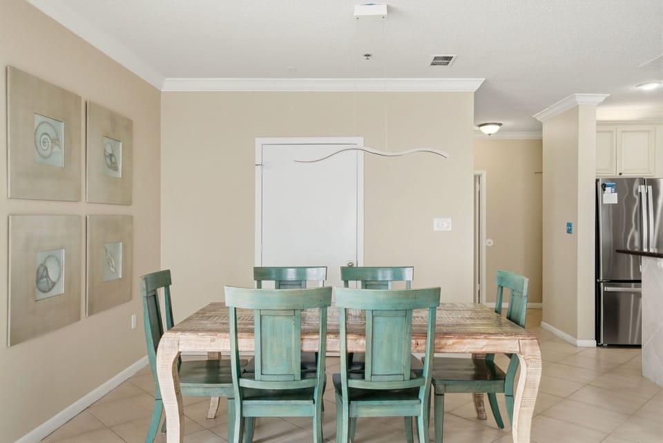 Additional Dining Area
