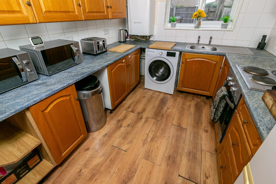 Communal - kitchen