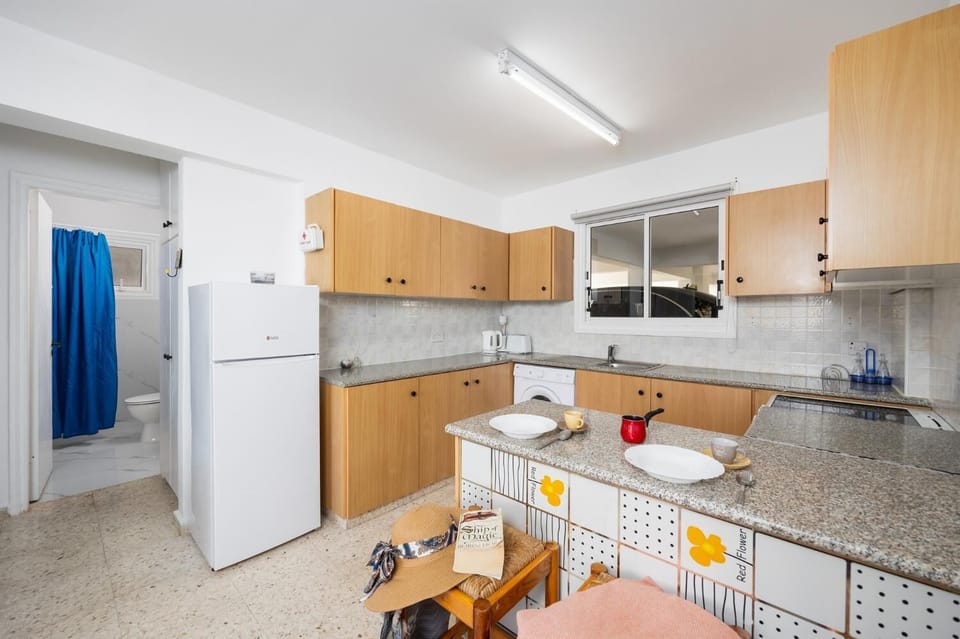 Equipped kitchen