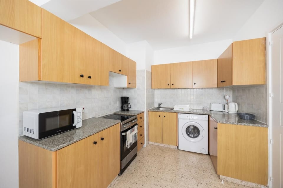 Equipped kitchen