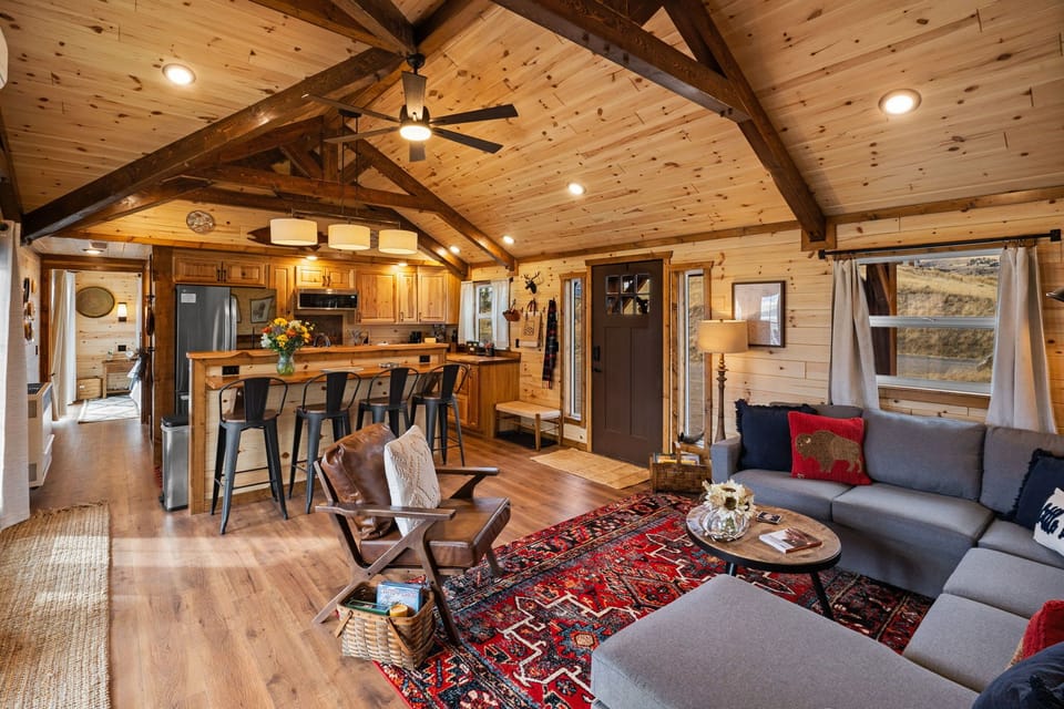 Welcome to your Montana cabin!