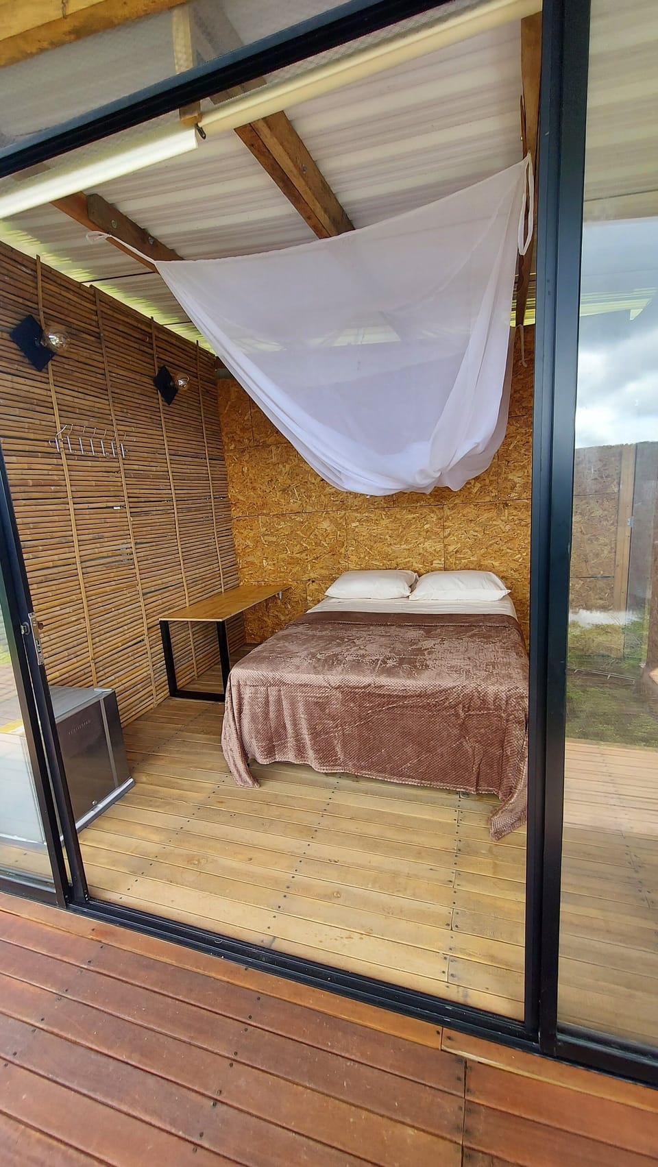 Bedroom cabin 2