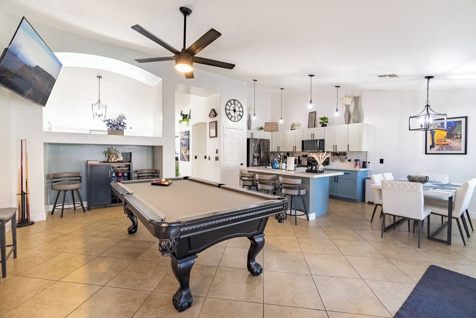 game room 
