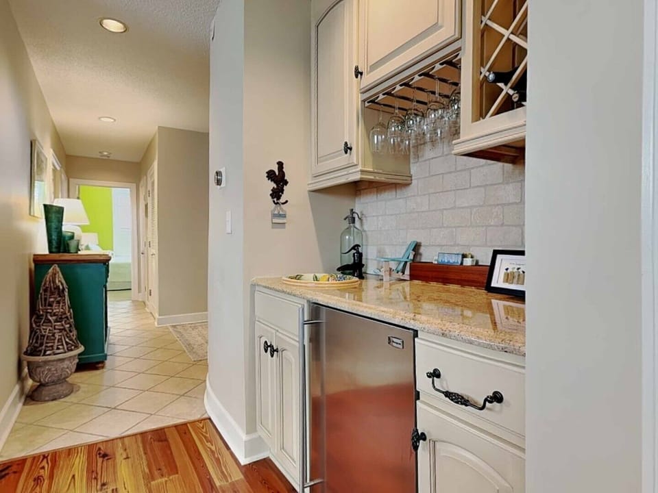 Wet Bar