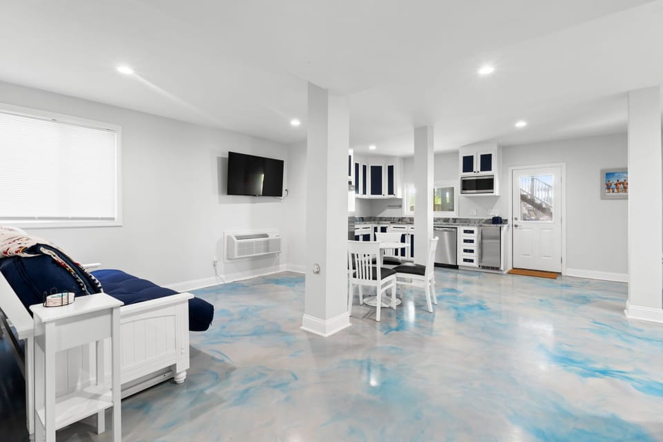 Game Room off Pool Deck