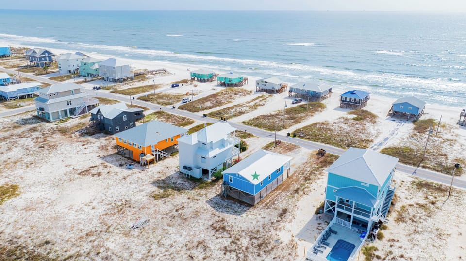 Welcome to Beachside Charmer!