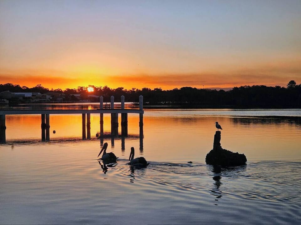 Enjoy the breathtaking scenery by the lake at sunset, the most beautiful time of day.