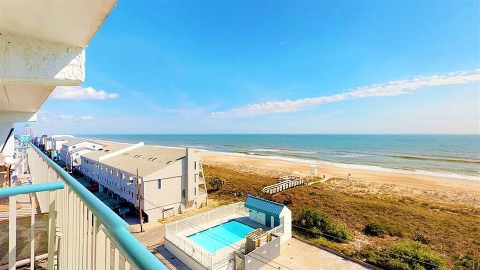 Ocean view and pool view