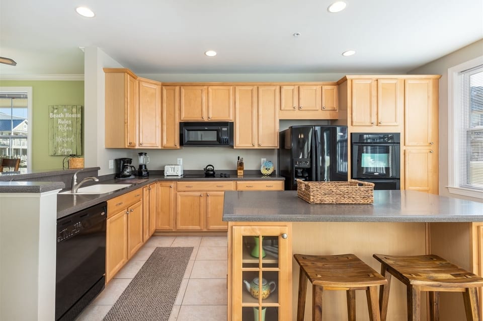 Sunset Island 30 Canal Side Mews Kitchen
