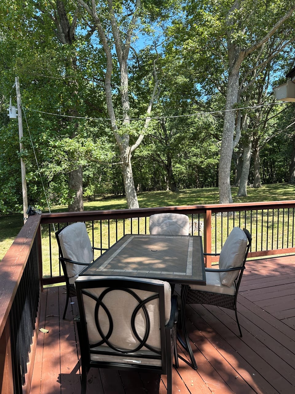 Outdoor dining