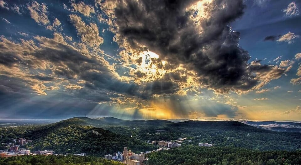 Discover the breathtaking beauty of Hot Springs National Park—nature's playground with endless trails and stunning vistas.