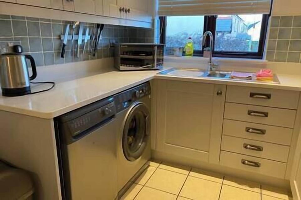 616cc080 f95f 42a6 8fda 3b80fe06dba2