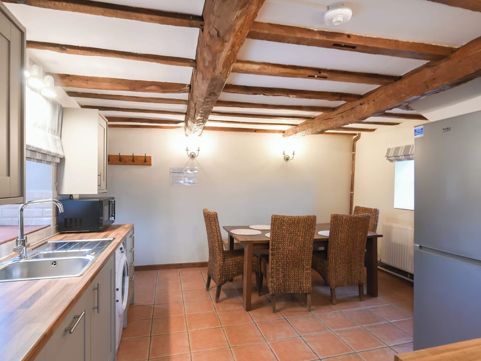 Kitchen/diner | Longmynd - Botvyle Farm, Church Stretton