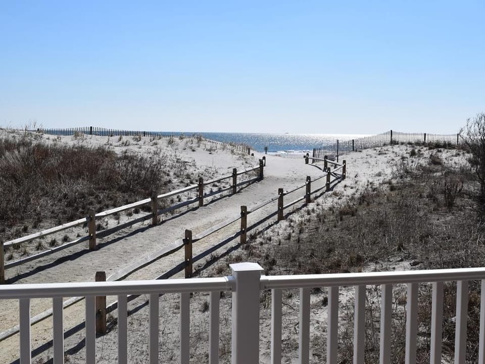 Beach/ocean view