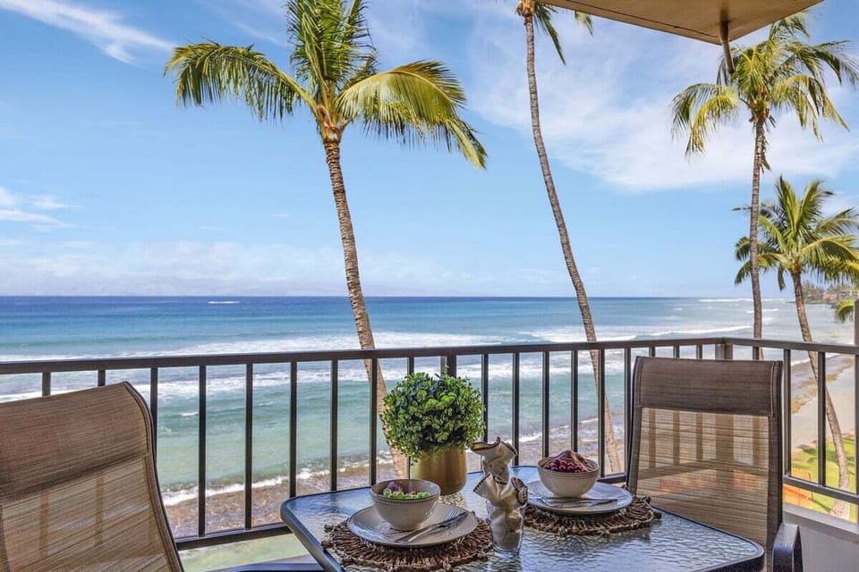 Paki Maui 301 lanai with Ocean view 2