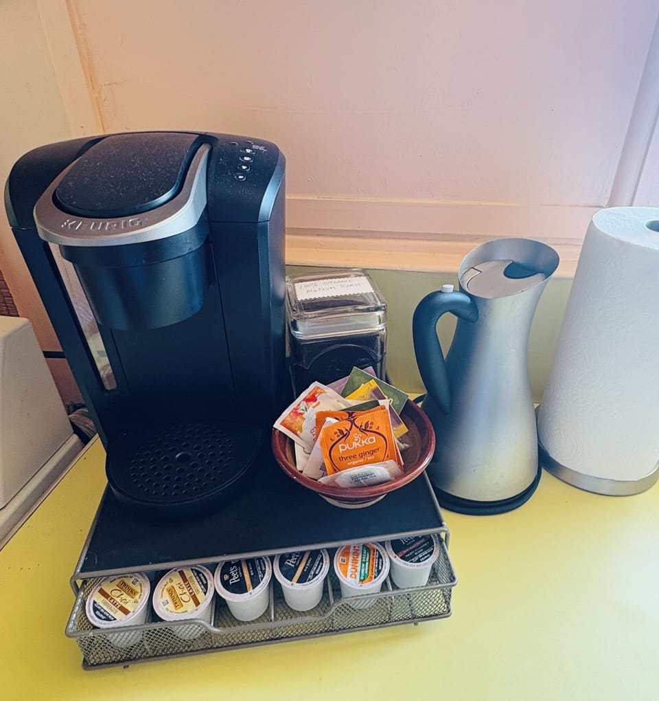 Complimentary coffee & tea
