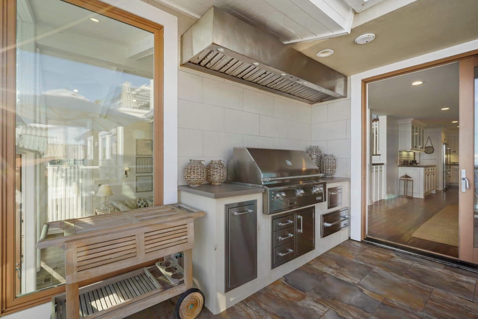 Perfect for hosting by the sea.