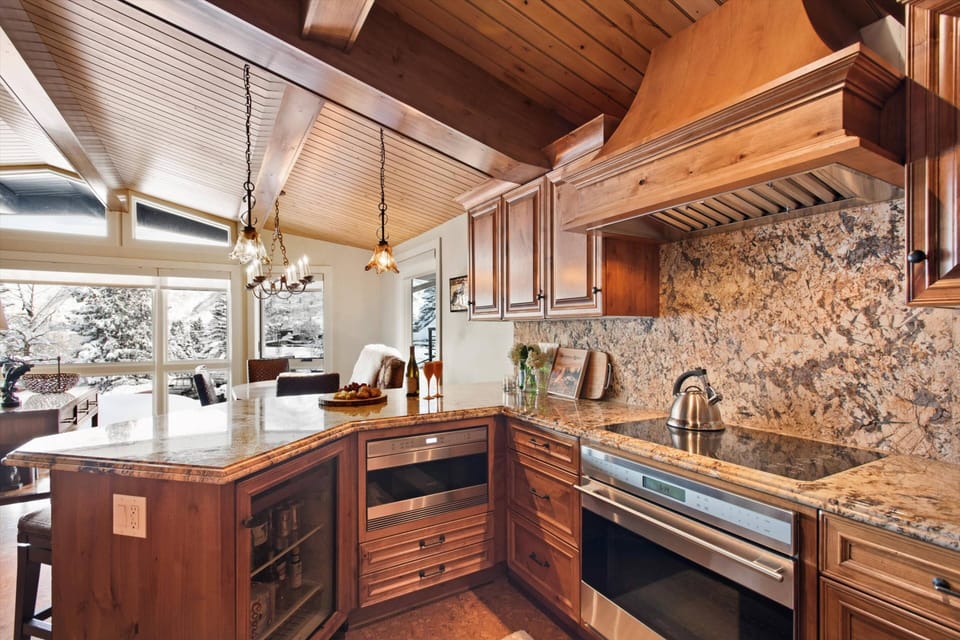A gourmet kitchen suited for all your needs while on vacation