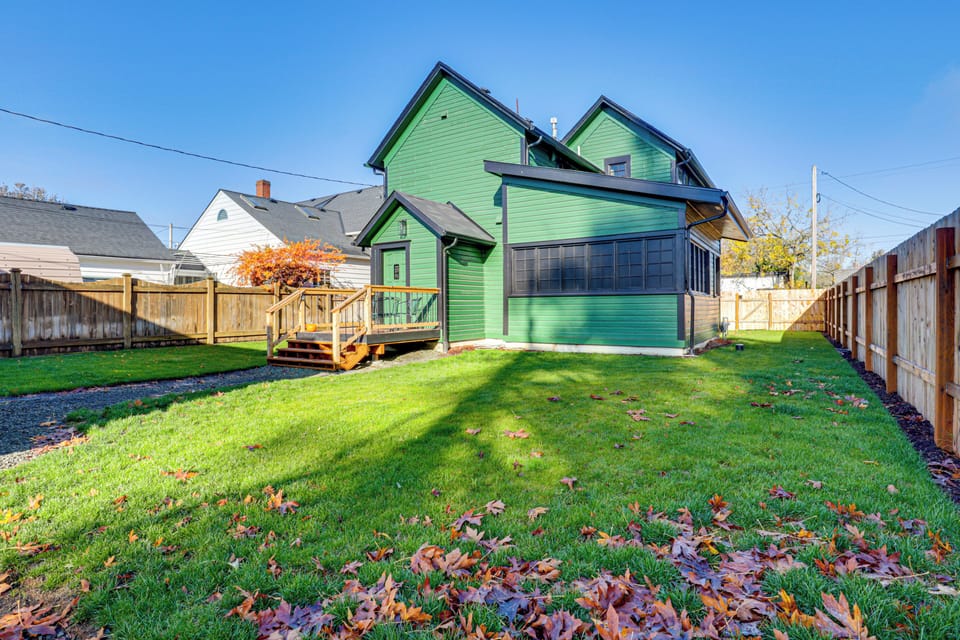 Home Exterior | Large Fenced Yard