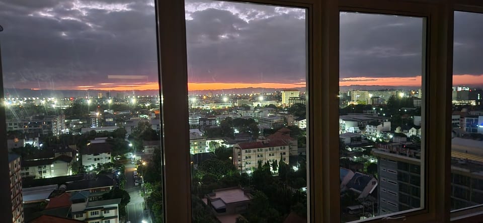 Sunrise Bedroom 1