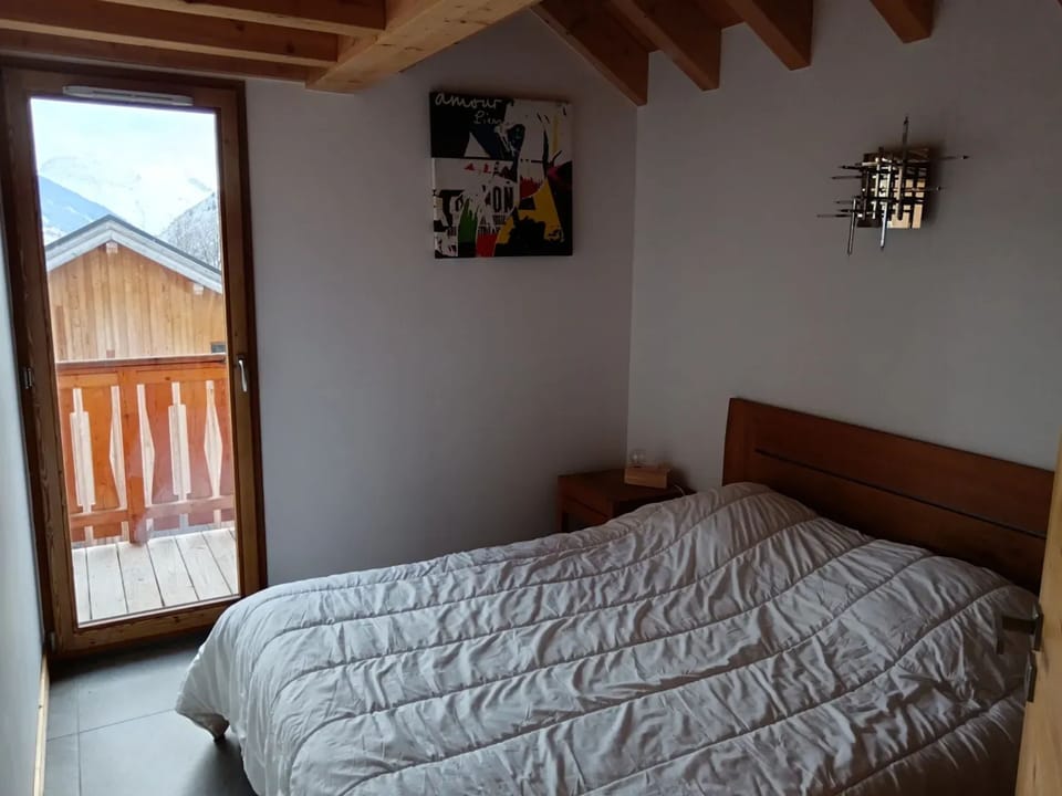 Double bed
