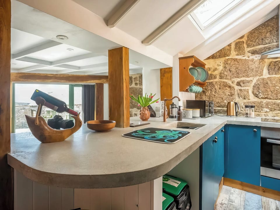 Kitchen | The Old Piggery, St. Ives