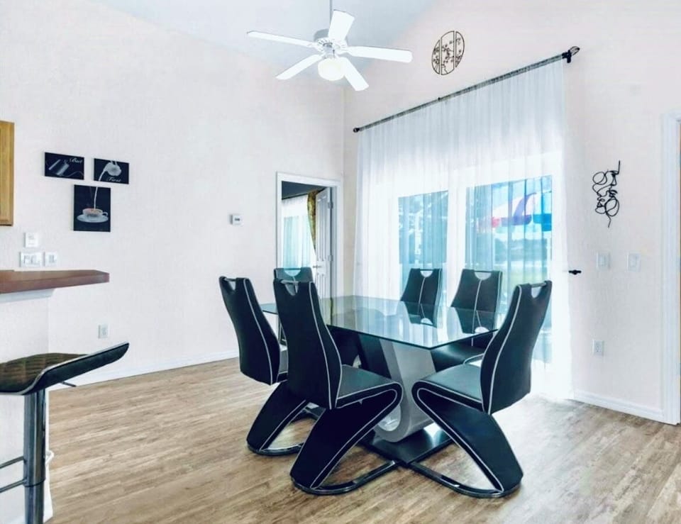 A formal dining space off the kitchen