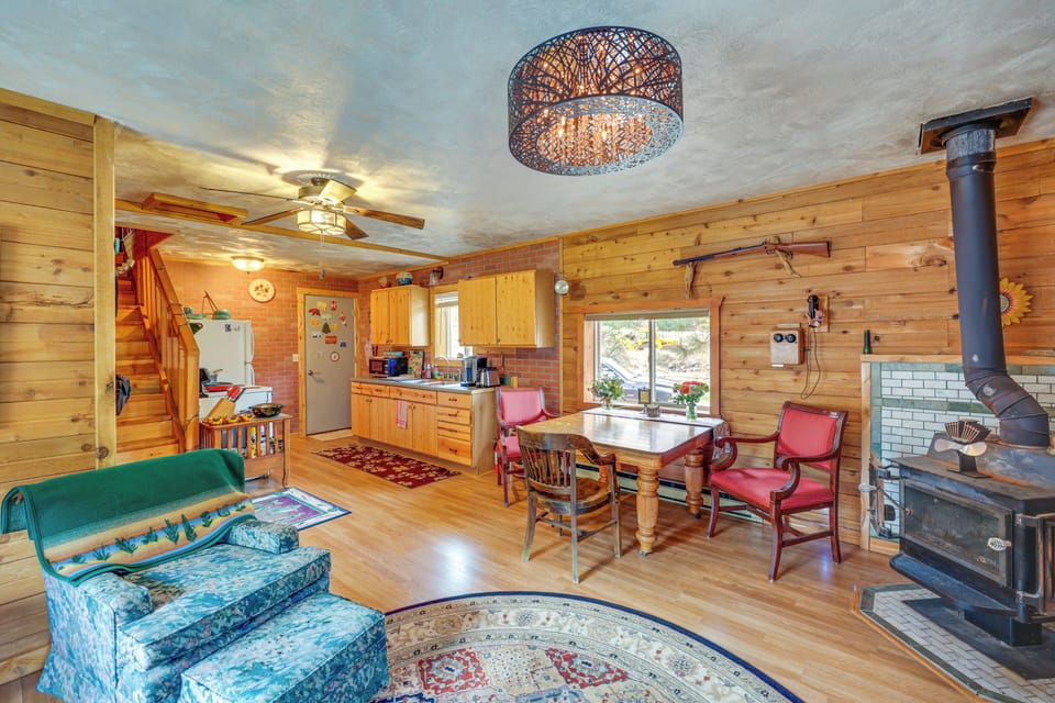 Dining Area | 1st Floor