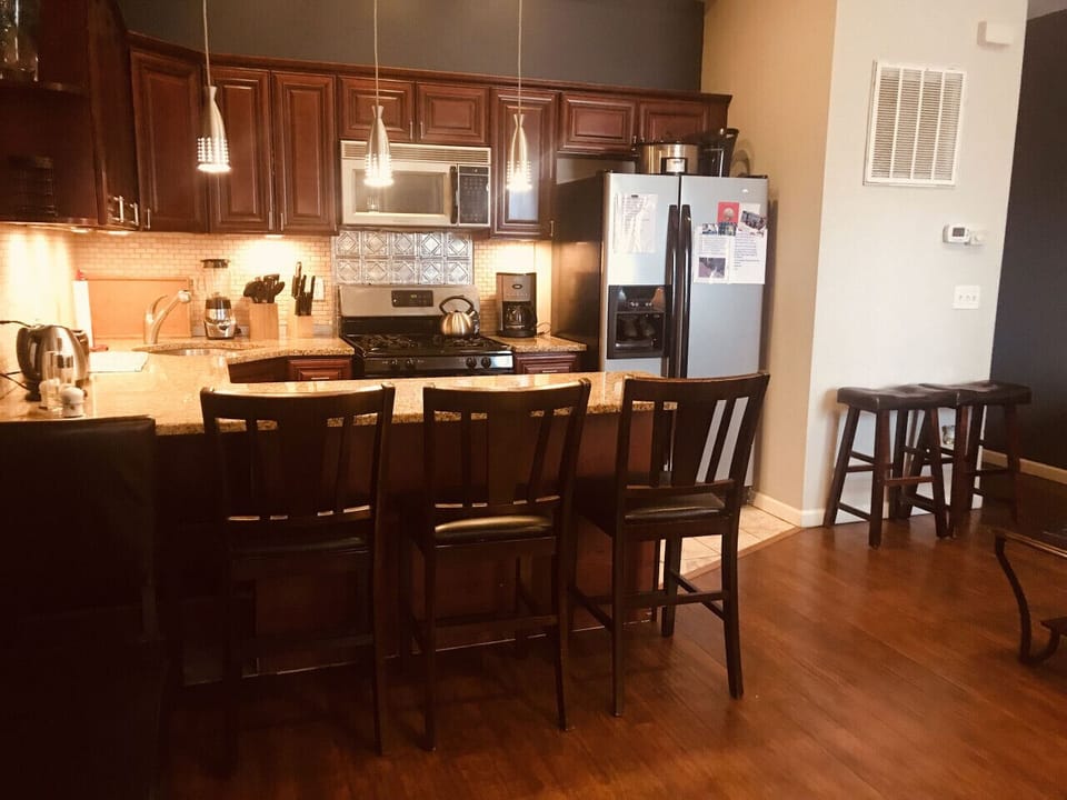 Dining area apartment 3