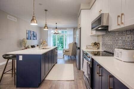 15_03_Kitchen