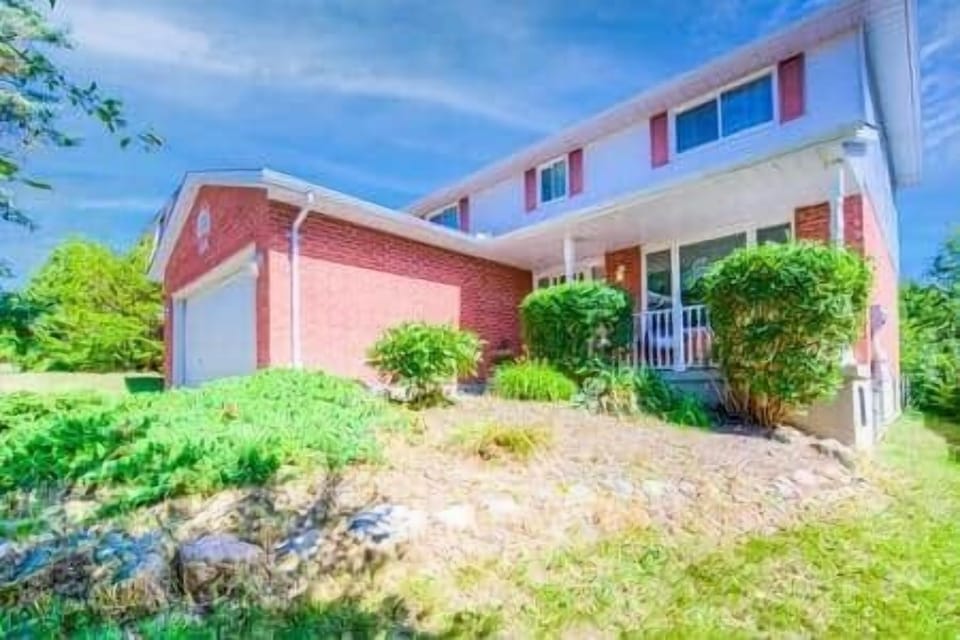 216_03_Front